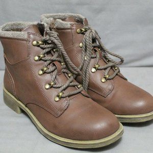New Sporto® Brandy Water-Resistant Lace-Up Hiker Bootie Ladies 8M
